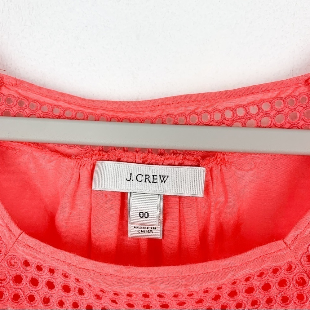 J. Crew Silk Blend Coral Pink Eyelet Lace Boho Top Sz 00 - Picture 4 of 6